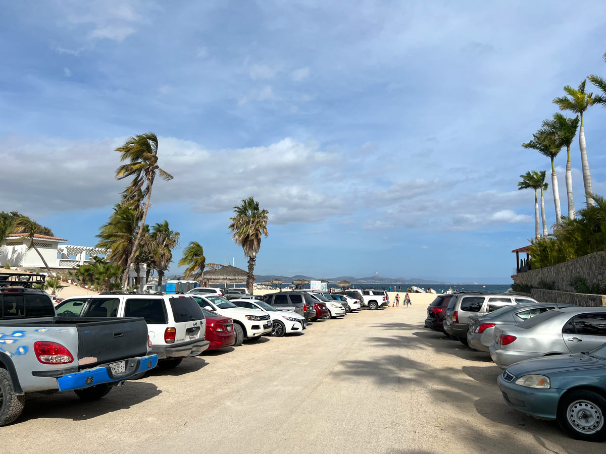 Playa Palmilla parking lot