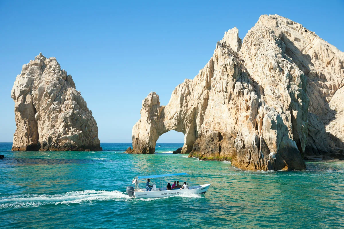 Glass bottom boat ride to the Arch in Cabo San Lucas
