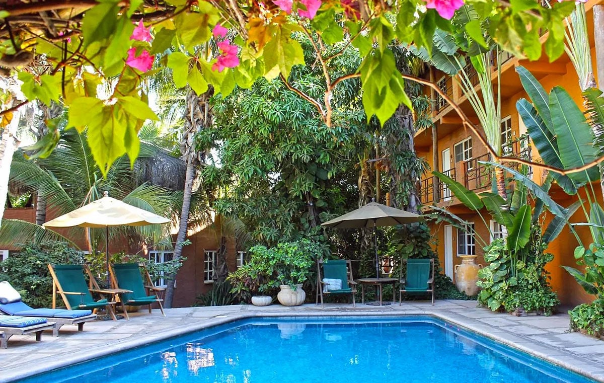 The Bungalows Hotel courtyard pool