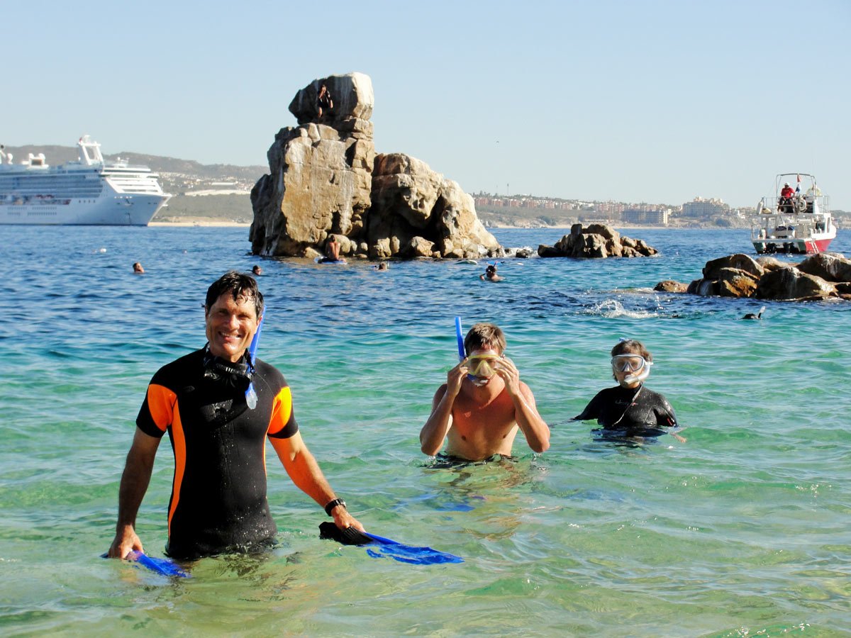 Best snorkeling tours in Cabo