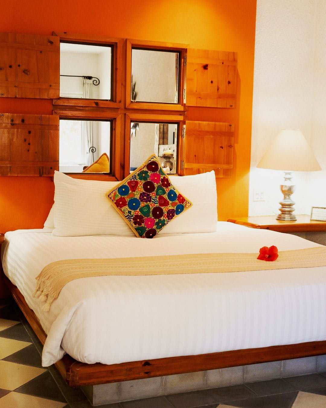 Guestroom with hibiscus on the bed